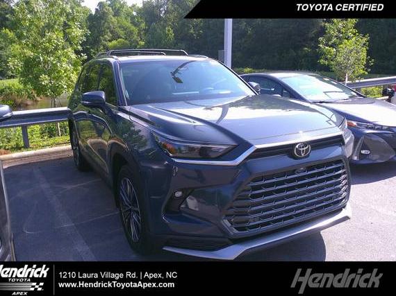 TOYOTA GRAND HIGHLANDER 2025 5TDADAB52SS013680 image